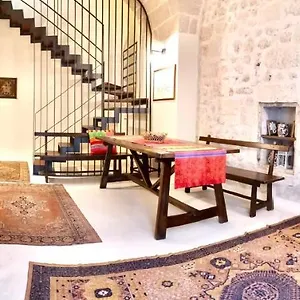 Dimora Vico Dei Nohi Bed & Breakfast