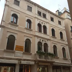ca-pedrocchi.hotelslidodijesolo.com/