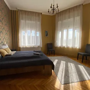 hotellátogatás