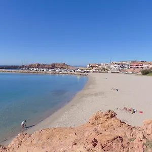 https://piccolo-monolocale-al-porticciolo.in-sardinia.net