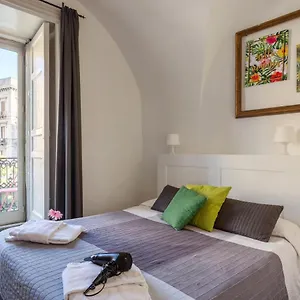 Da Gianni E Lucia With Bathroom In The Center Itálie